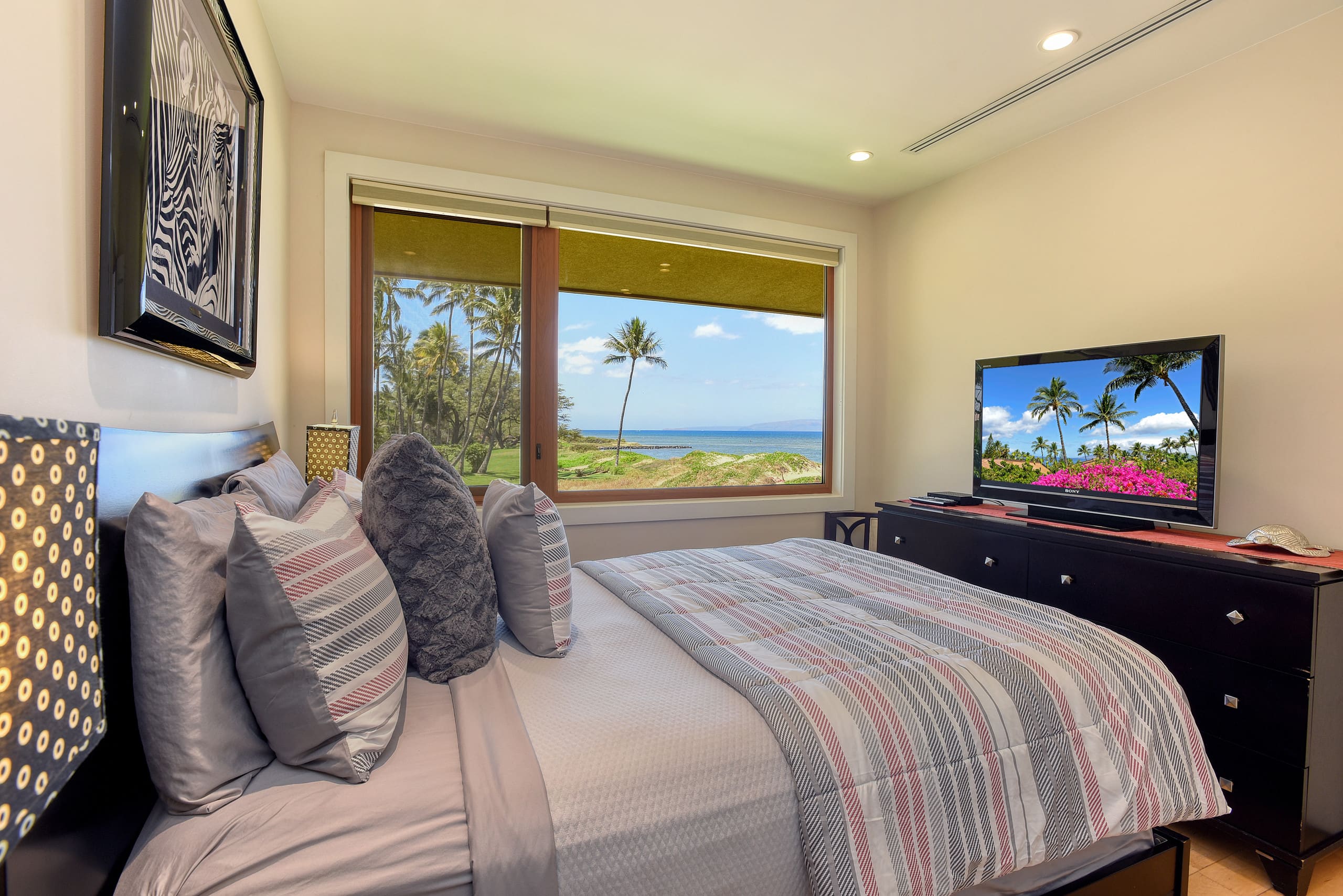 Condo in Kihei · ★4.89 · 3 bedrooms · 3 beds · 3 baths - Image 22