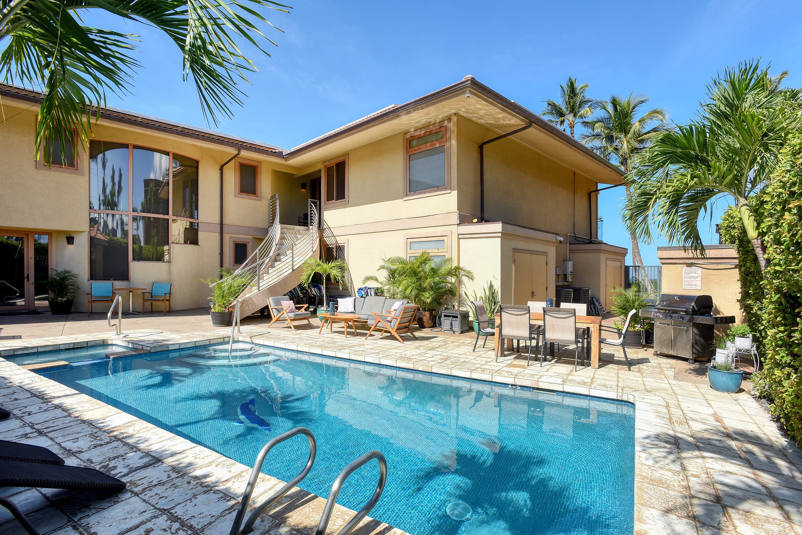 Condo in Kihei · ★4.89 · 3 bedrooms · 3 beds · 3 baths - Image 32