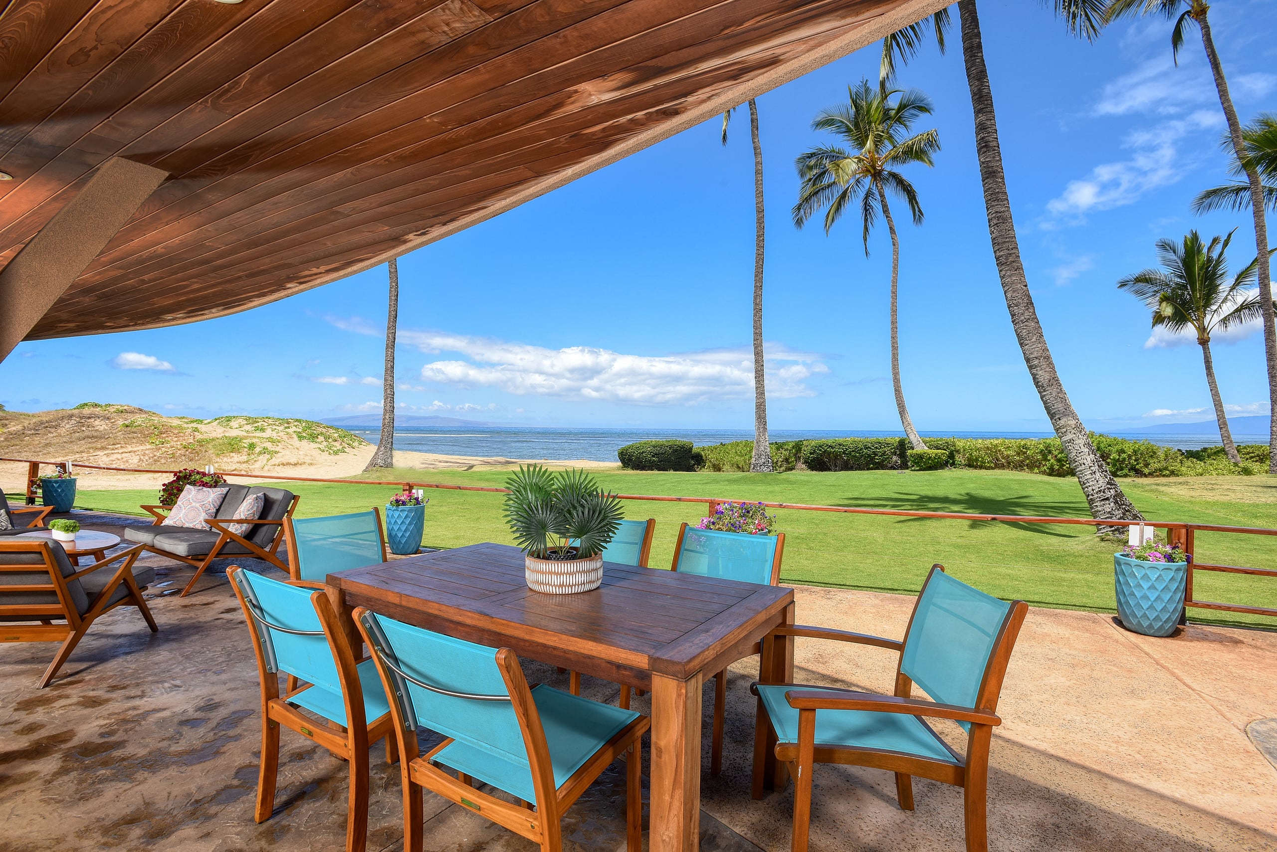 Condo in Kihei · ★5.0 · 3 bedrooms · 3 beds · 3 baths - Image 19