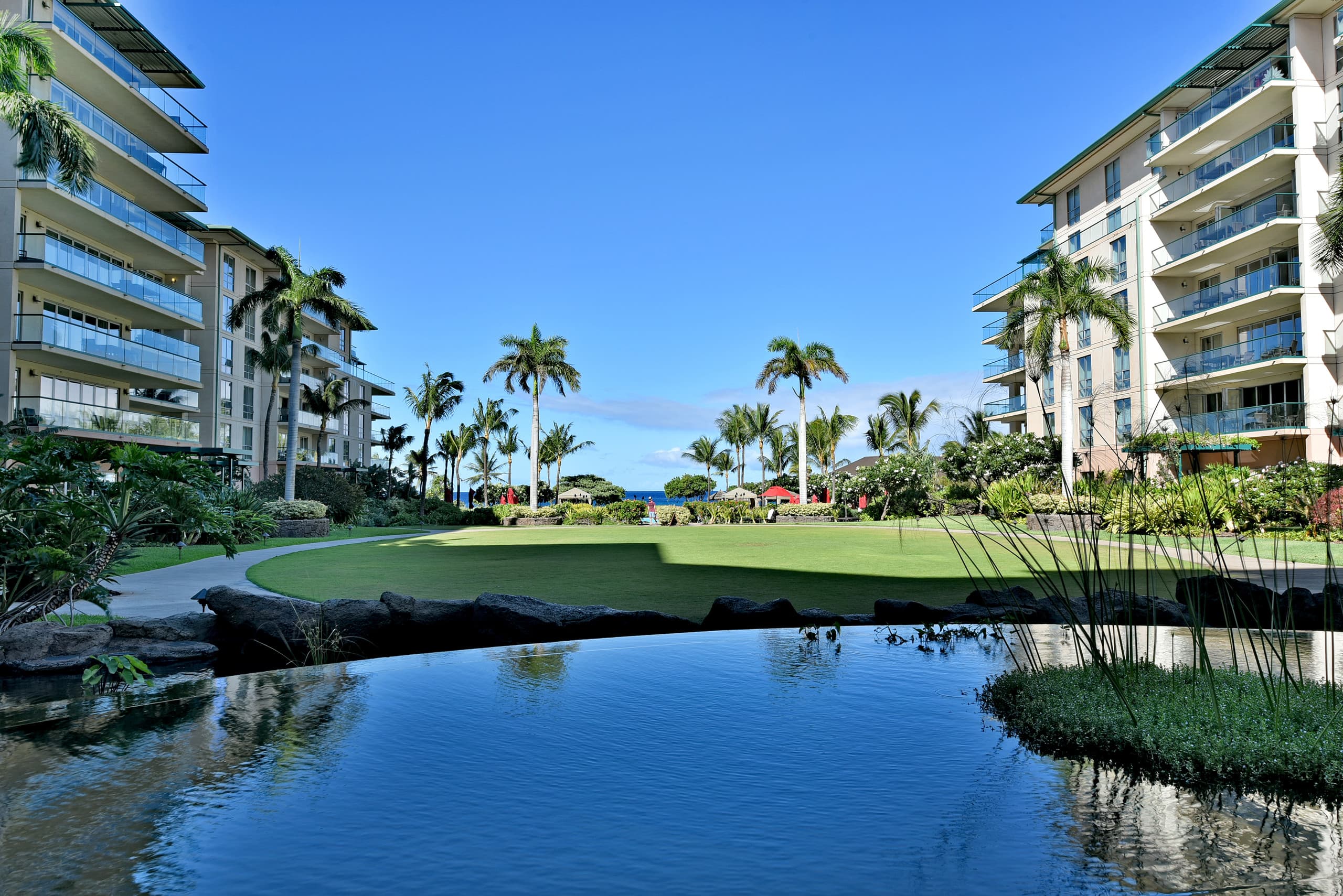 Condo in Lahaina · ★4.69 · 1 bedroom · 2 beds · 1 bath - Image 19