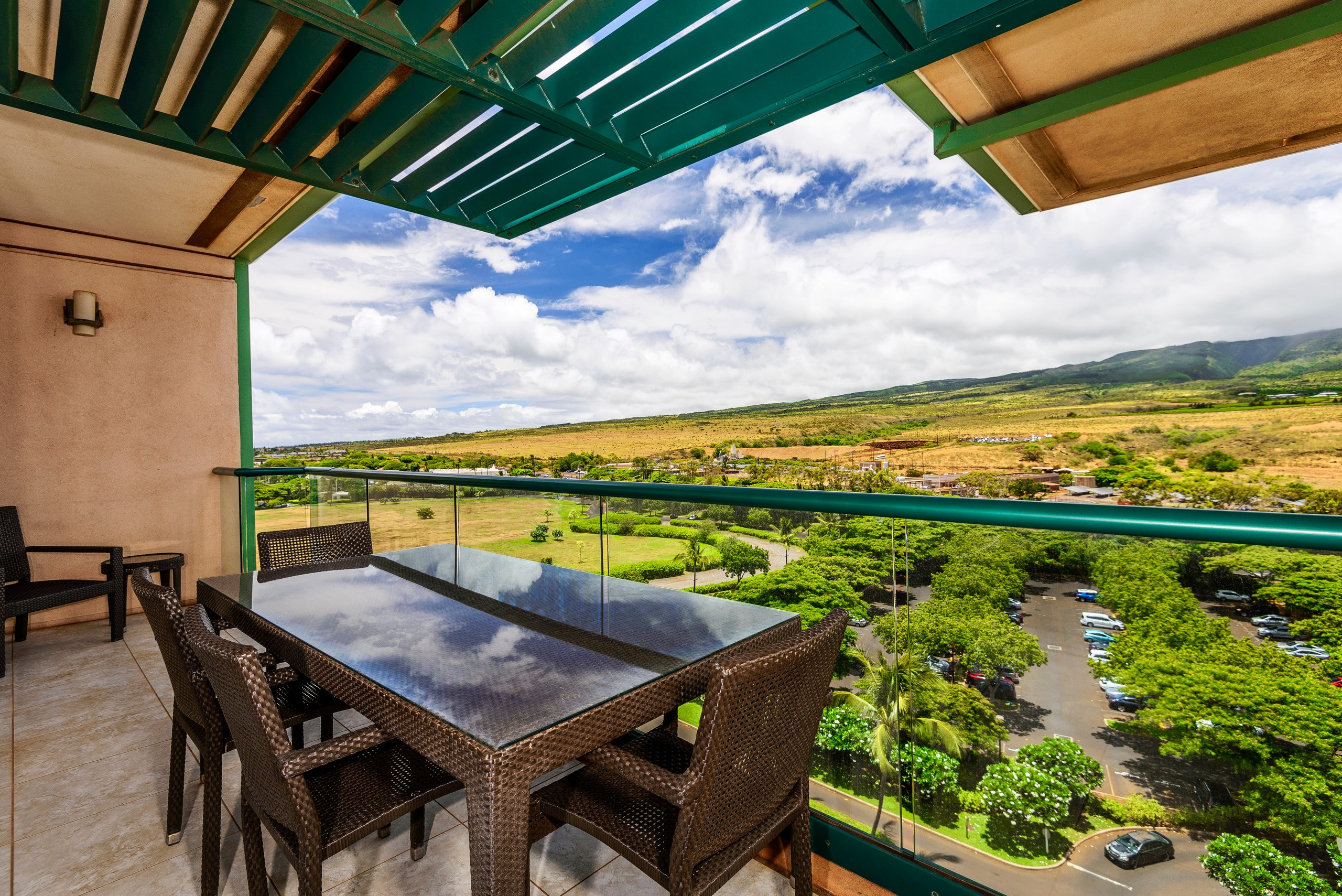 Condo in Lahaina · ★4.69 · 1 bedroom · 2 beds · 1 bath - Image 25