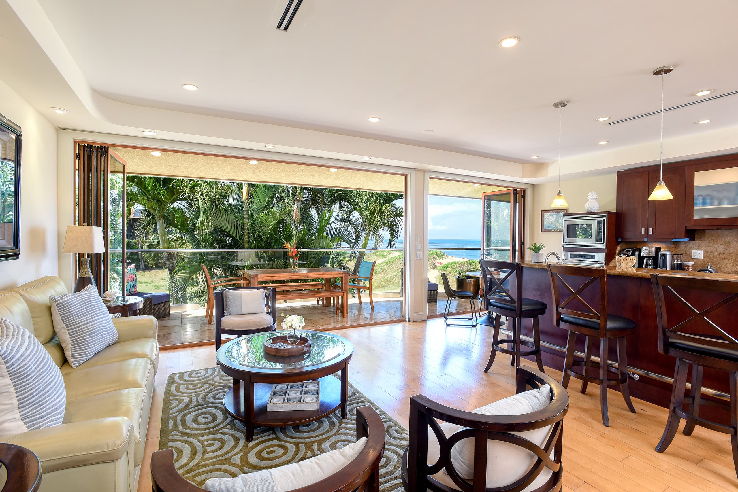 Condo in Kihei · ★4.89 · 3 bedrooms · 3 beds · 3 baths - Image 14