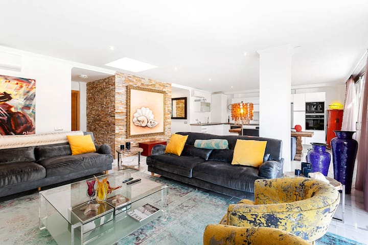 Varenso managed Airbnb listing 3