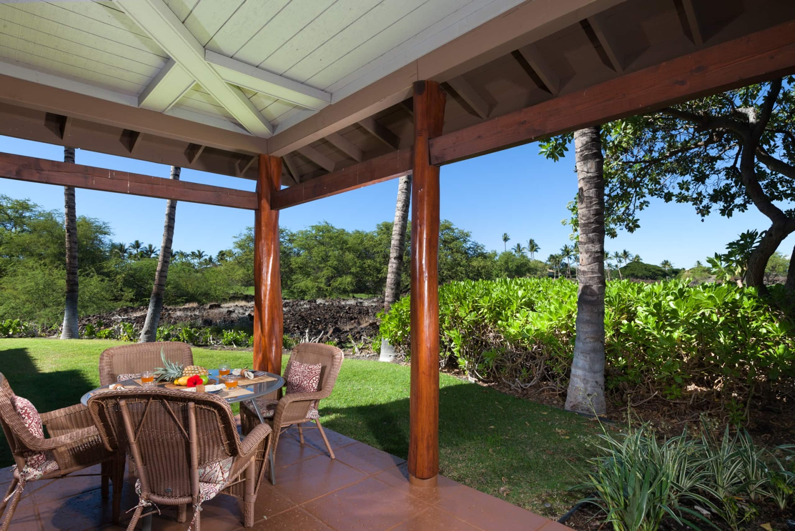 Townhouse in Waimea · ★4.86 · 2 bedrooms · 2 beds · 2 baths - Image 11