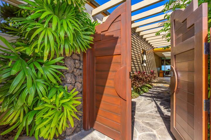 Maluhia Hale at Hualalai gallery image 5