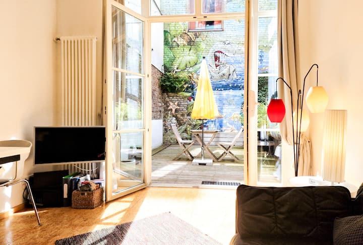 Seven Olives Apartment With Patio - Berlin