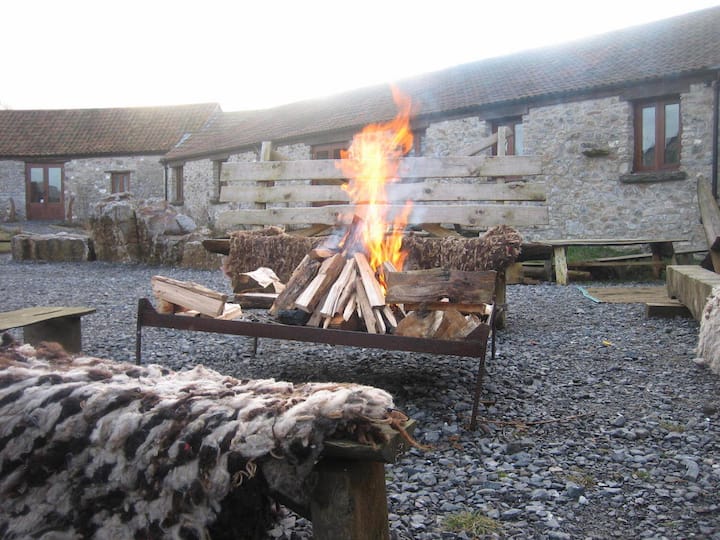 Roulotte-confort-salle De Bain Partagée-vue Sur La - Cheddar