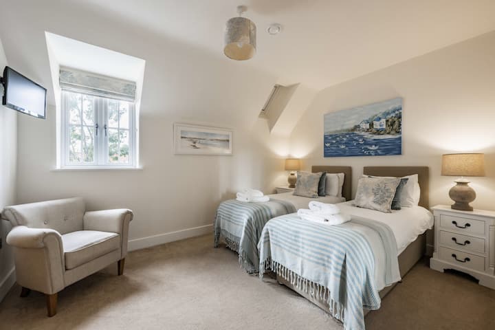 21-The Coast House-21