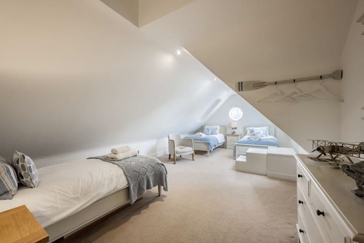 22-The Coast House-22