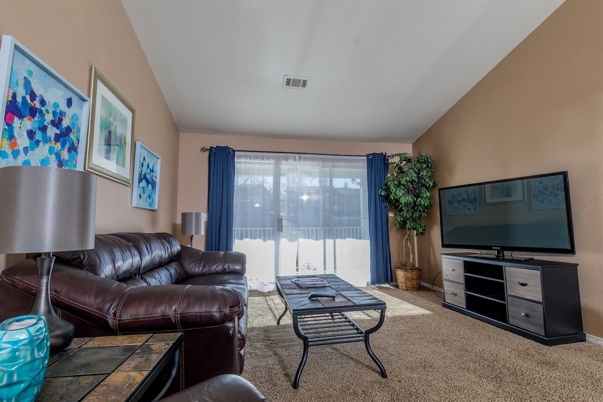 Cada habitación incluye un televisor de alta definición: relájate y relájate con tus programas favoritos.