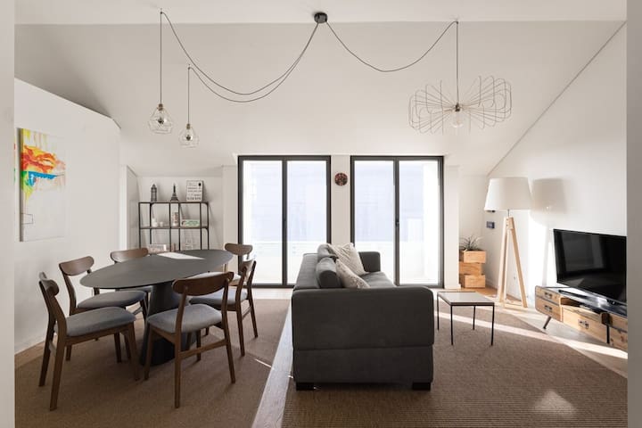 GuestReady – Spacious flat in Bairro Alto