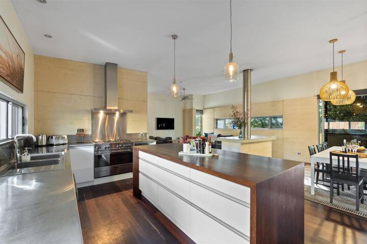 Banyandah | Dog Friendly | Family Groups Welcome gallery image 4