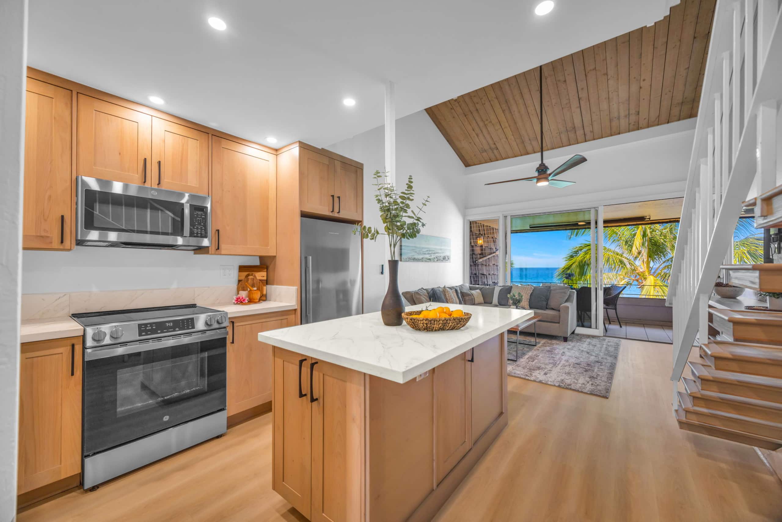 Condo in Lahaina · ★4.53 · 2 bedrooms · 4 beds · 2 baths - Image 16