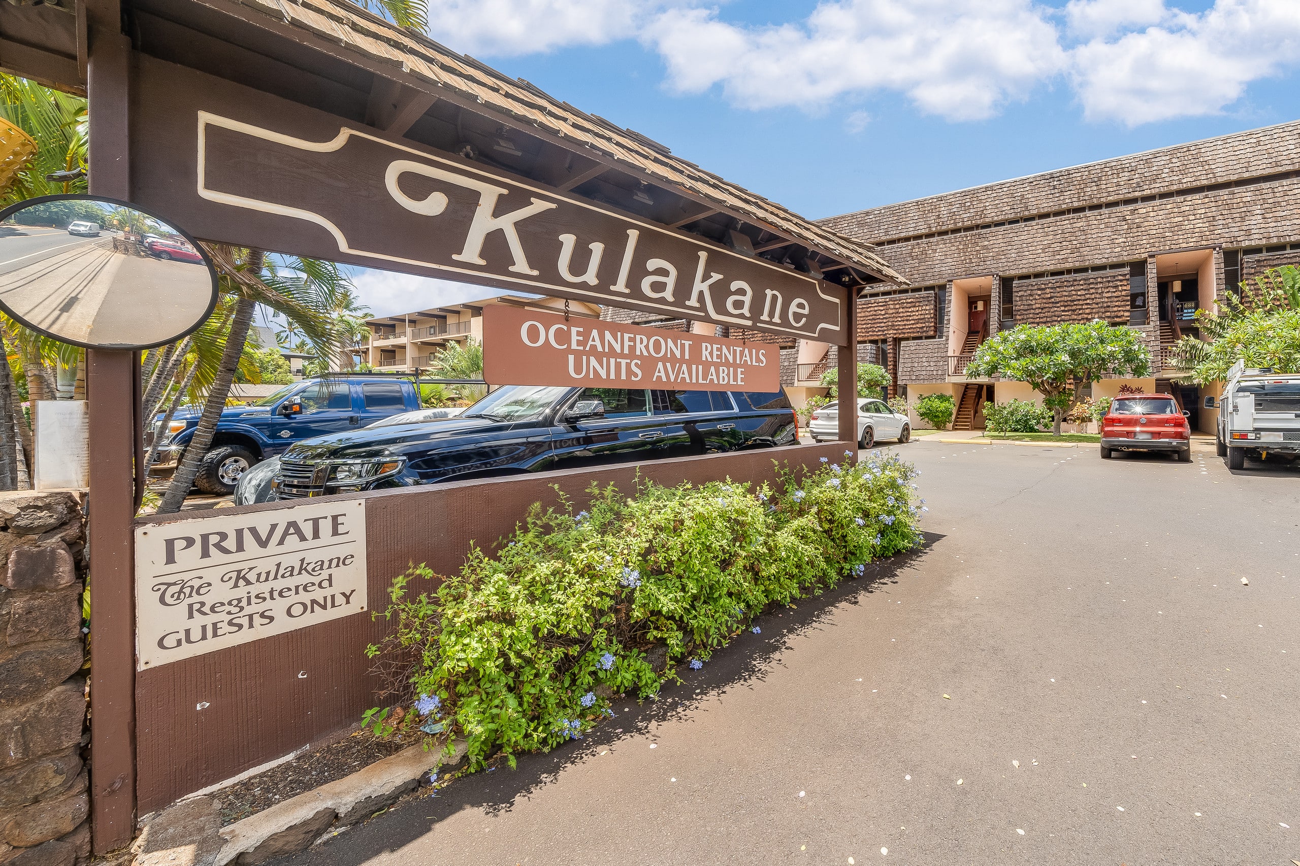Condo in Lahaina · ★4.53 · 2 bedrooms · 4 beds · 2 baths - Image 40