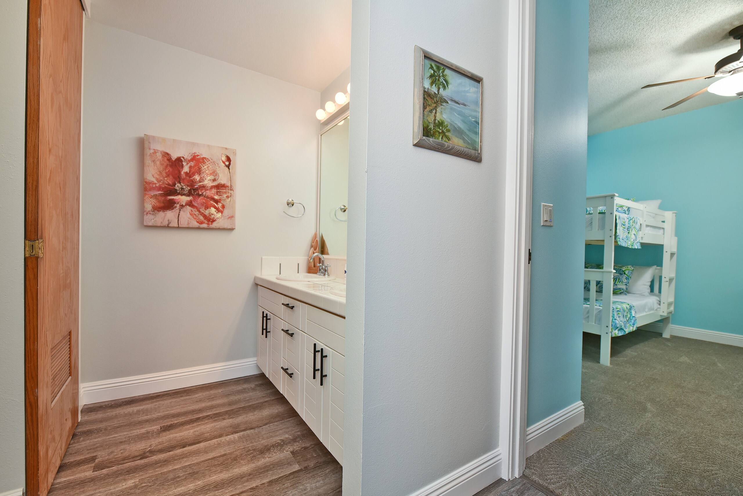 Condo in Lahaina · ★4.65 · 2 bedrooms · 4 beds · 2 baths - Image 19