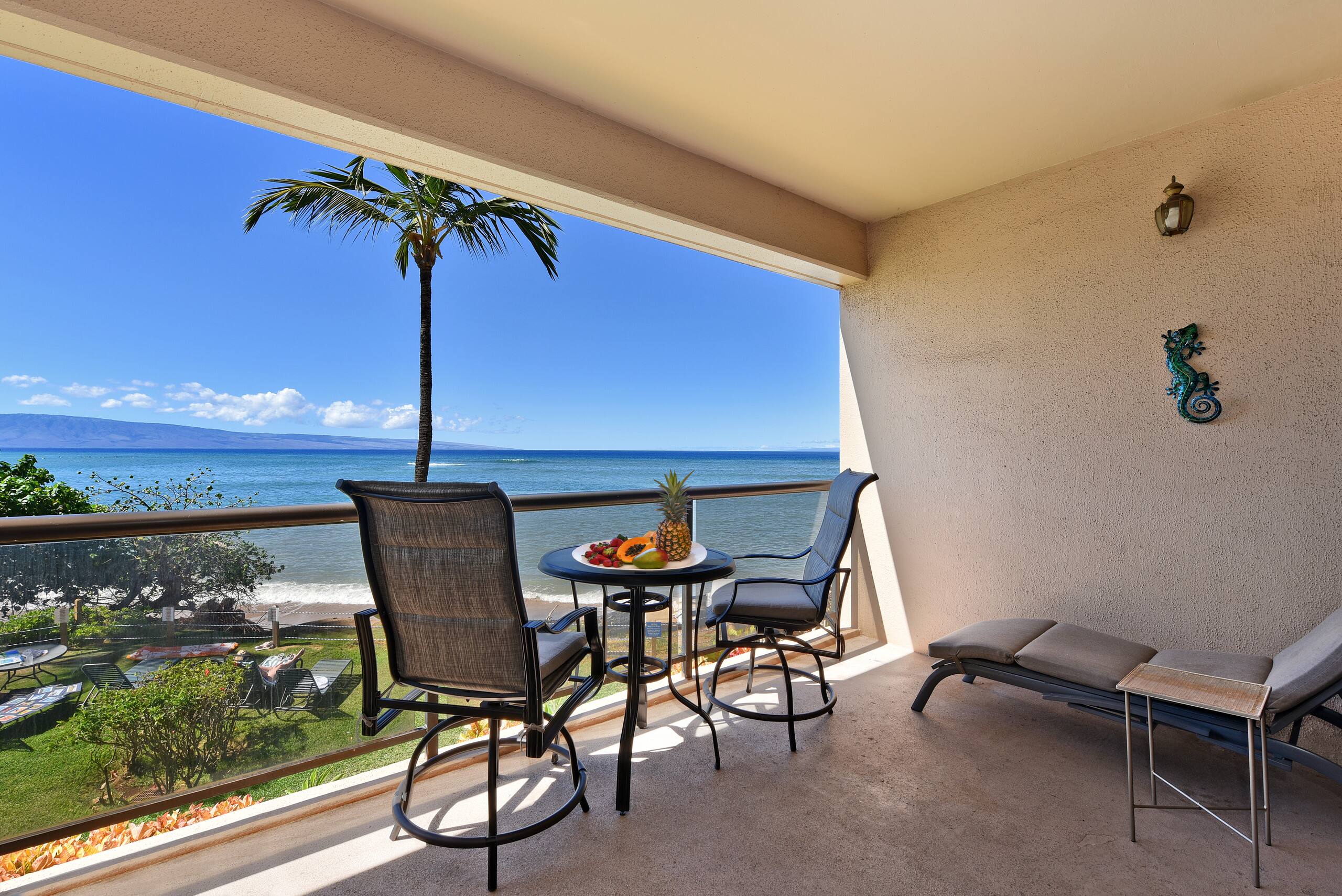 Condo in Lahaina · ★4.65 · 2 bedrooms · 4 beds · 2 baths - Image 23