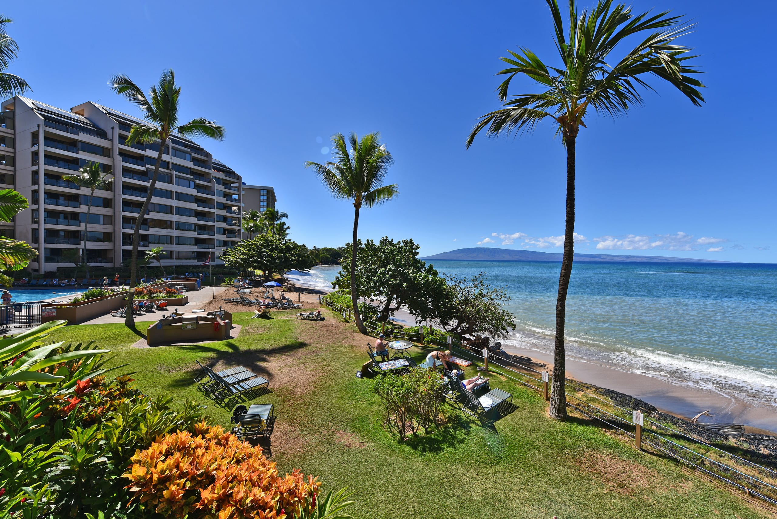 Condo in Lahaina · ★4.65 · 2 bedrooms · 4 beds · 2 baths - Image 32