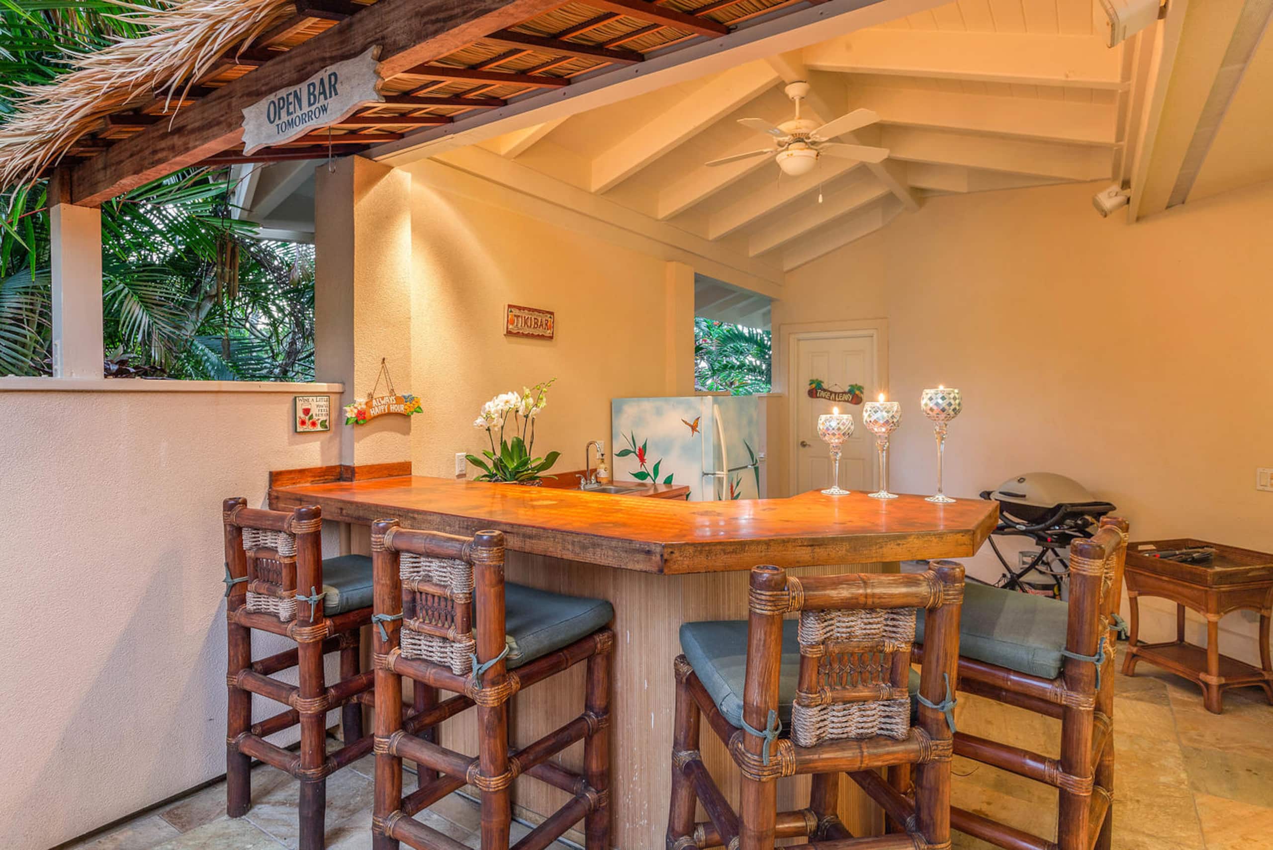 Home in Princeville · ★4.94 · 3 bedrooms · 6 beds · 3.5 shared baths - Image 12