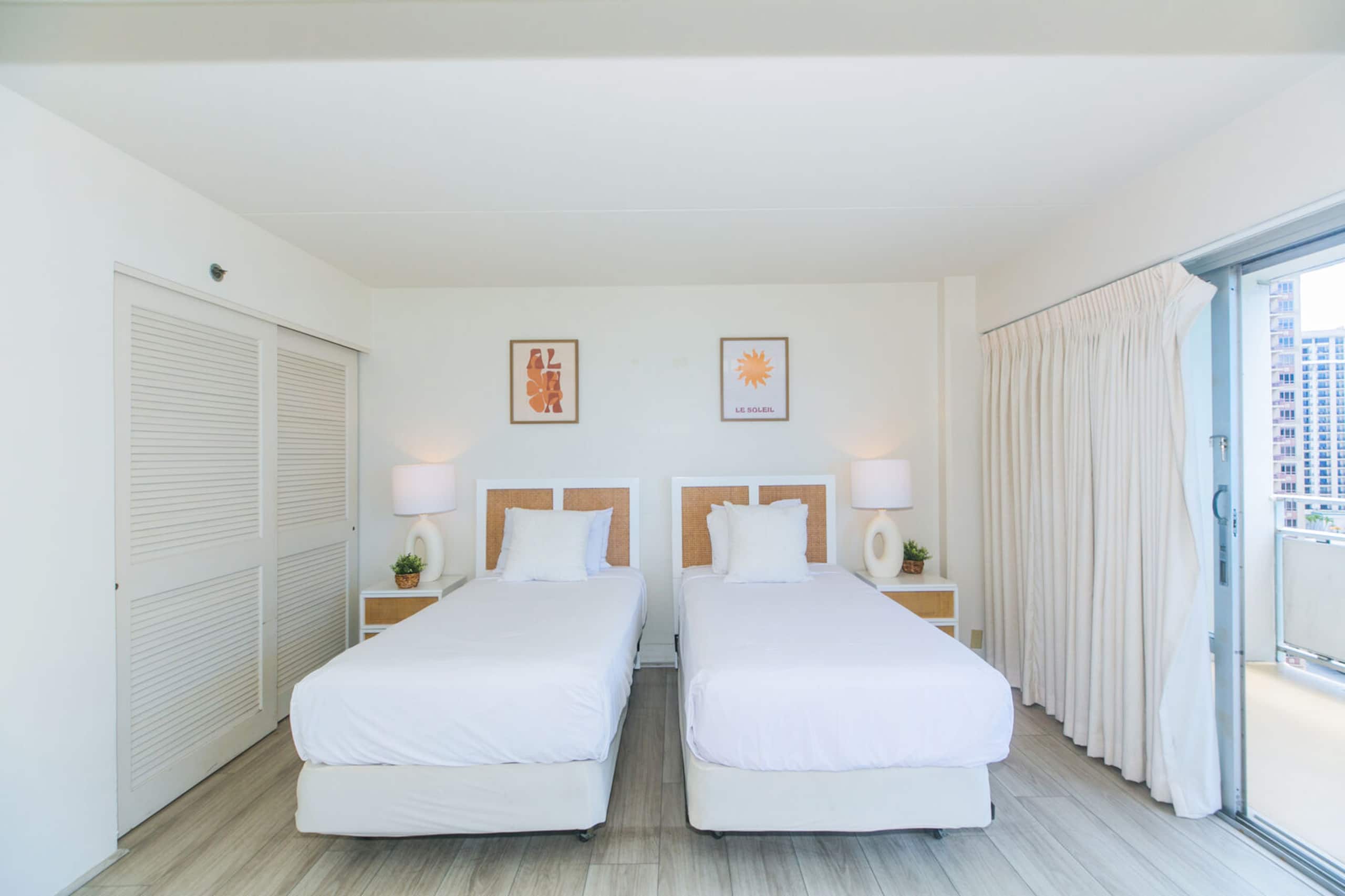 Condo in Honolulu · ★4.73 · 2 bedrooms · 3 beds · 2 baths - Image 10