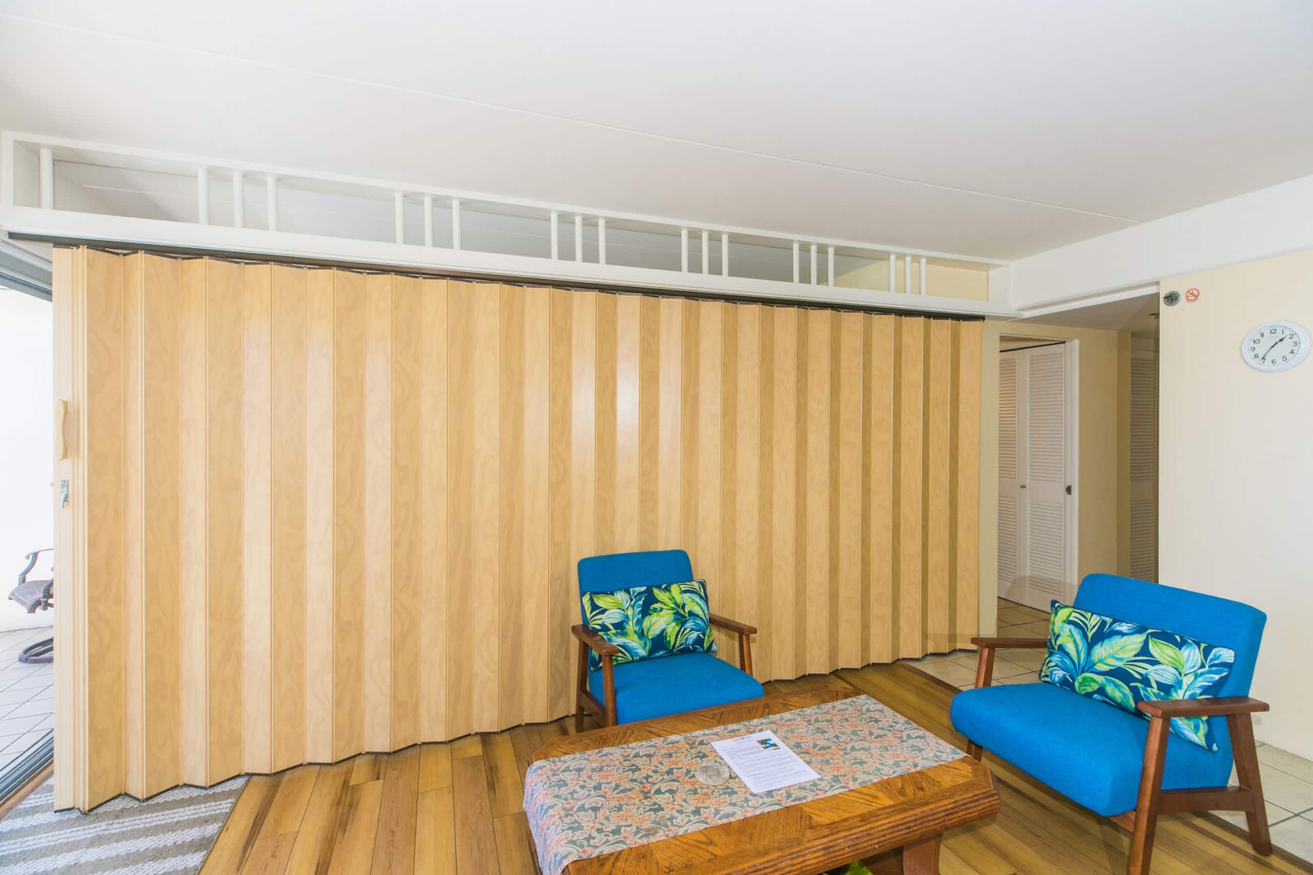 Condo in Honolulu · ★4.71 · 1 bedroom · 2 beds · 1 private bath - Image 10