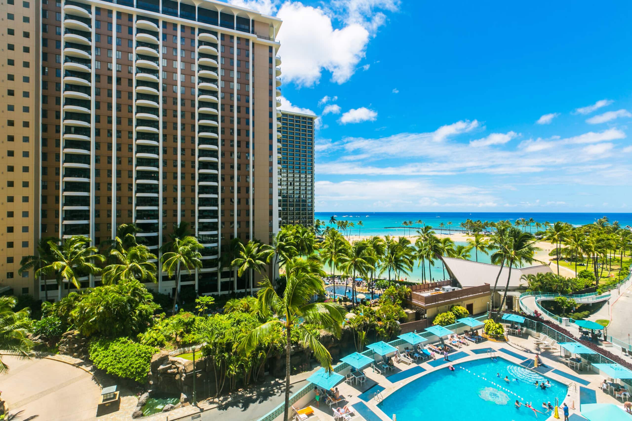 Island Escape - Stunning Ocean Views! Ilikai Hotel - Image 11