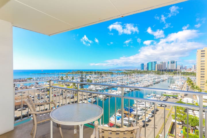 Marina Hawaii Vacations managed Airbnb listing 2