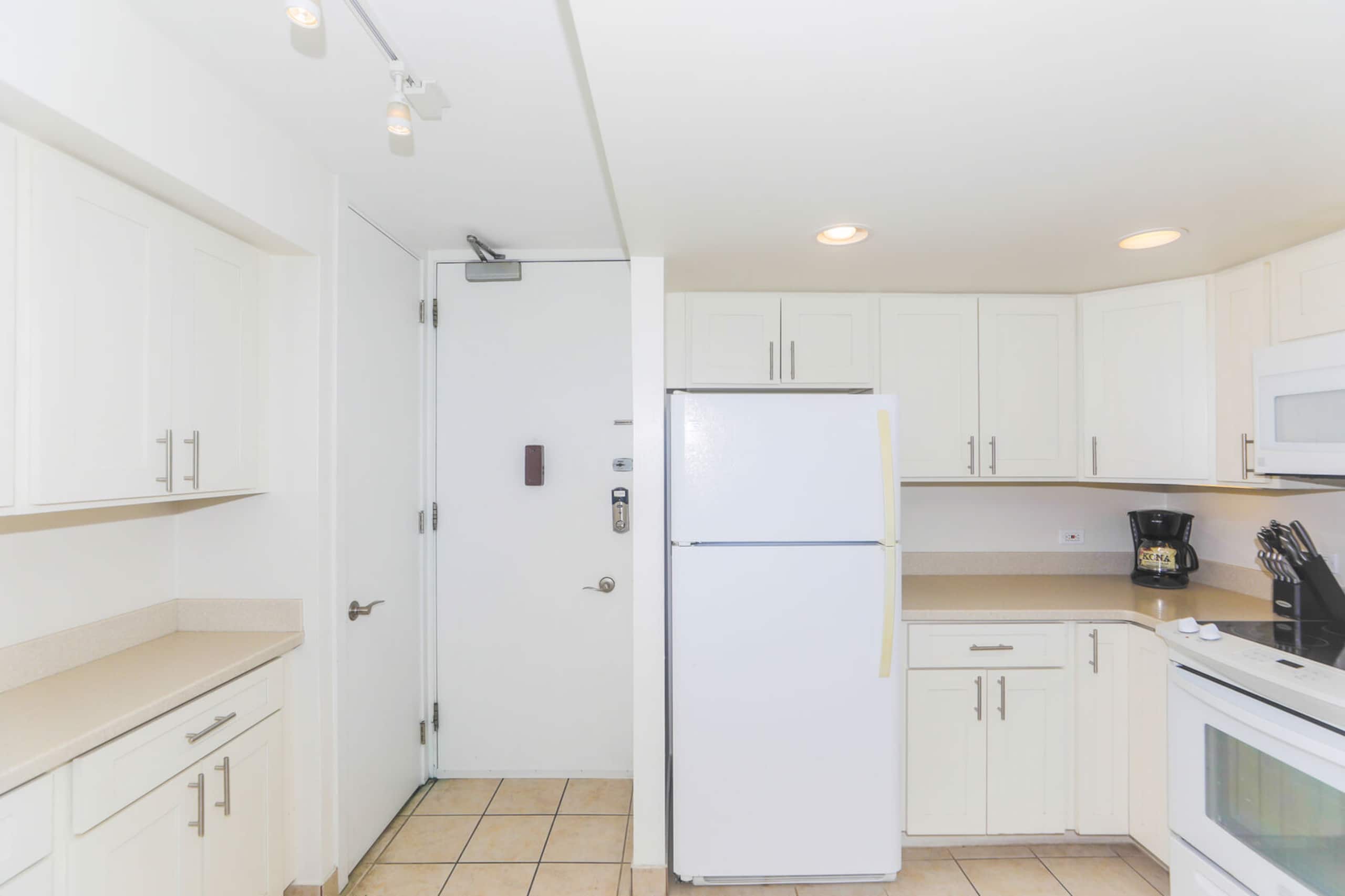 Breathtaking 180-Degree Ocean View! - Image 6