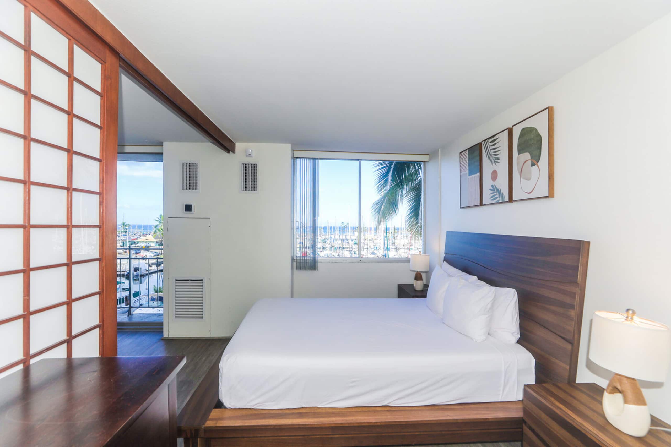 Breathtaking 180-Degree Ocean View! - Image 12