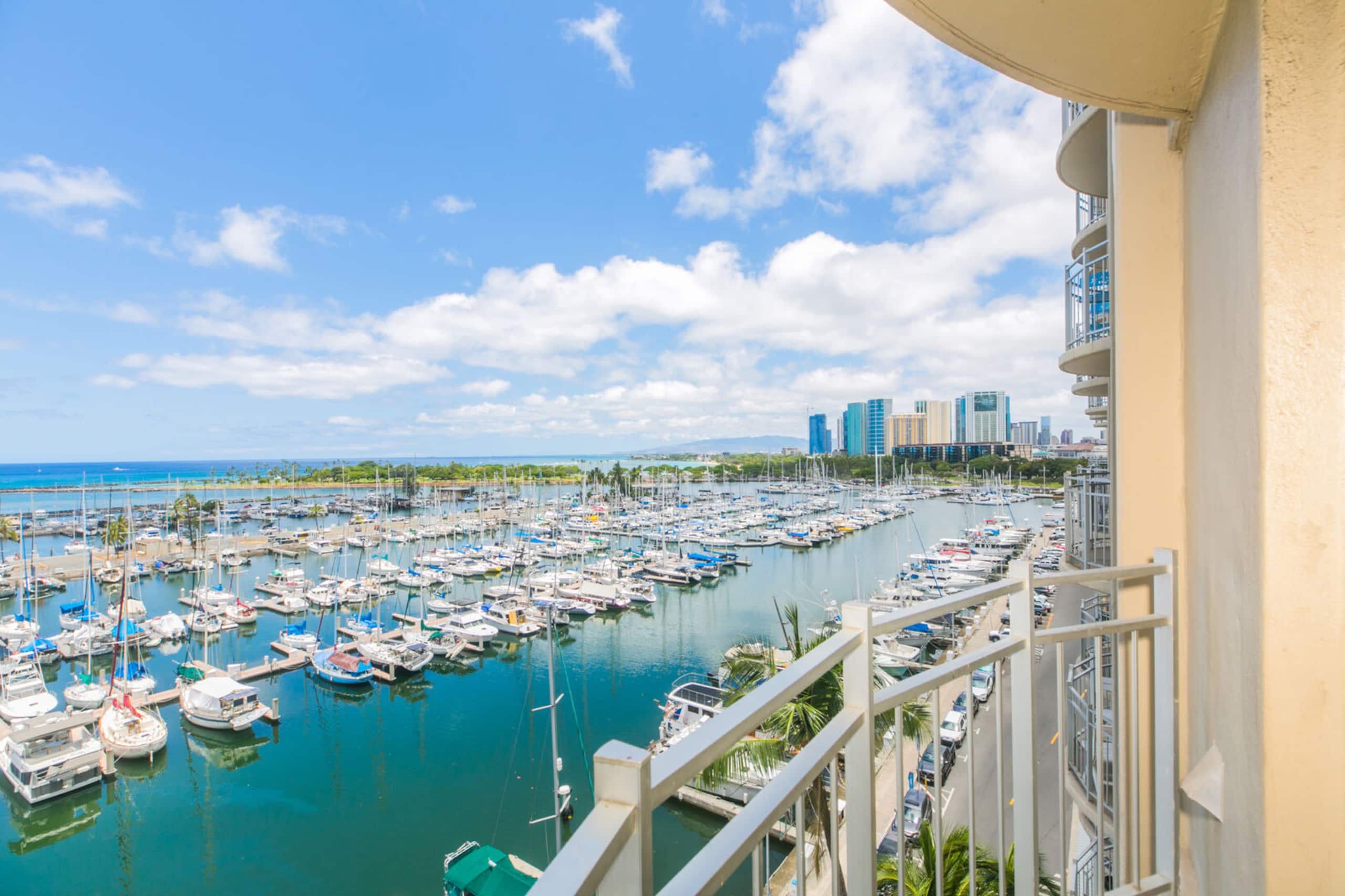 Unbeatable 180-Degree Ocean View! Happy Aloha Vibe - Image 15