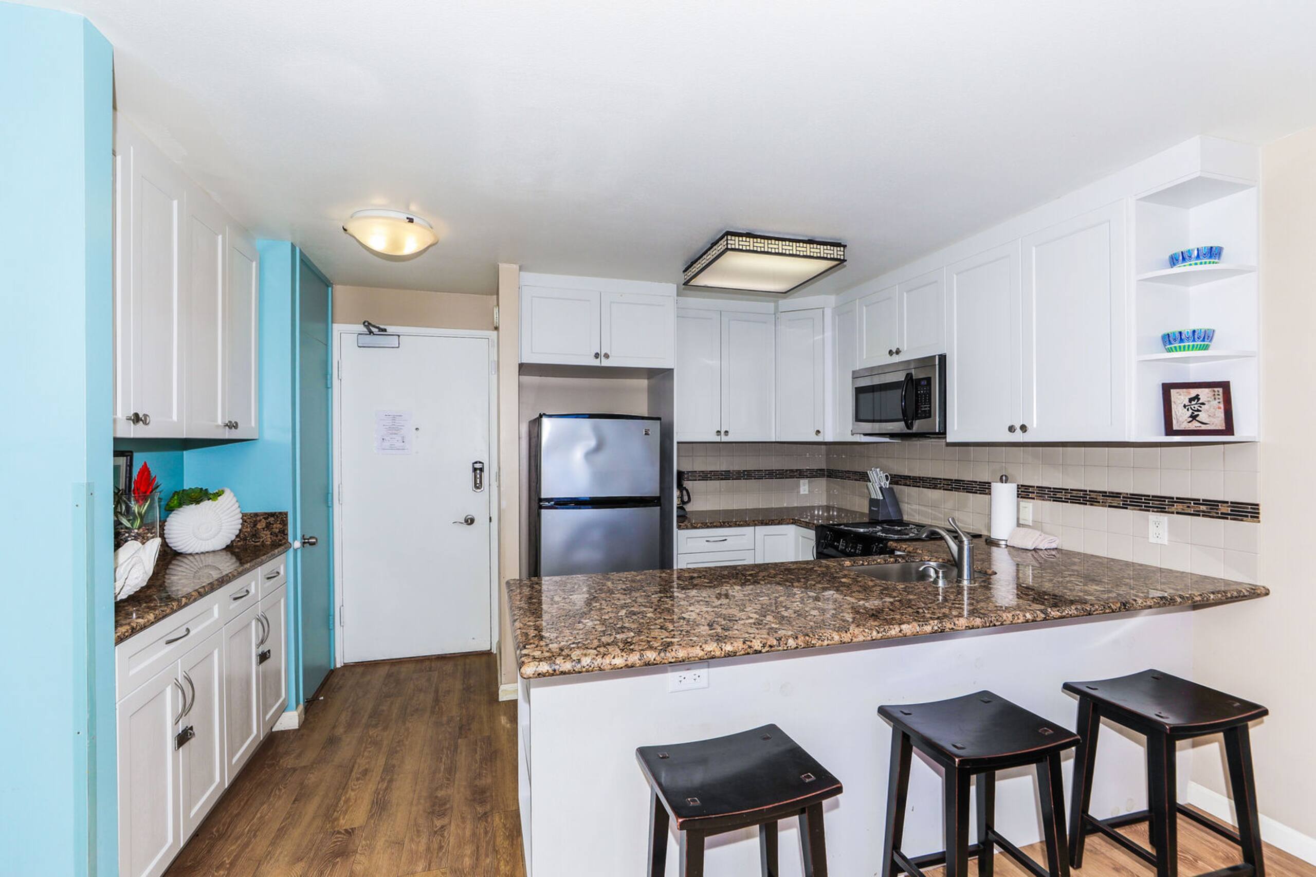 Unbeatable 180-Degree Ocean View! Happy Aloha Vibe - Image 10