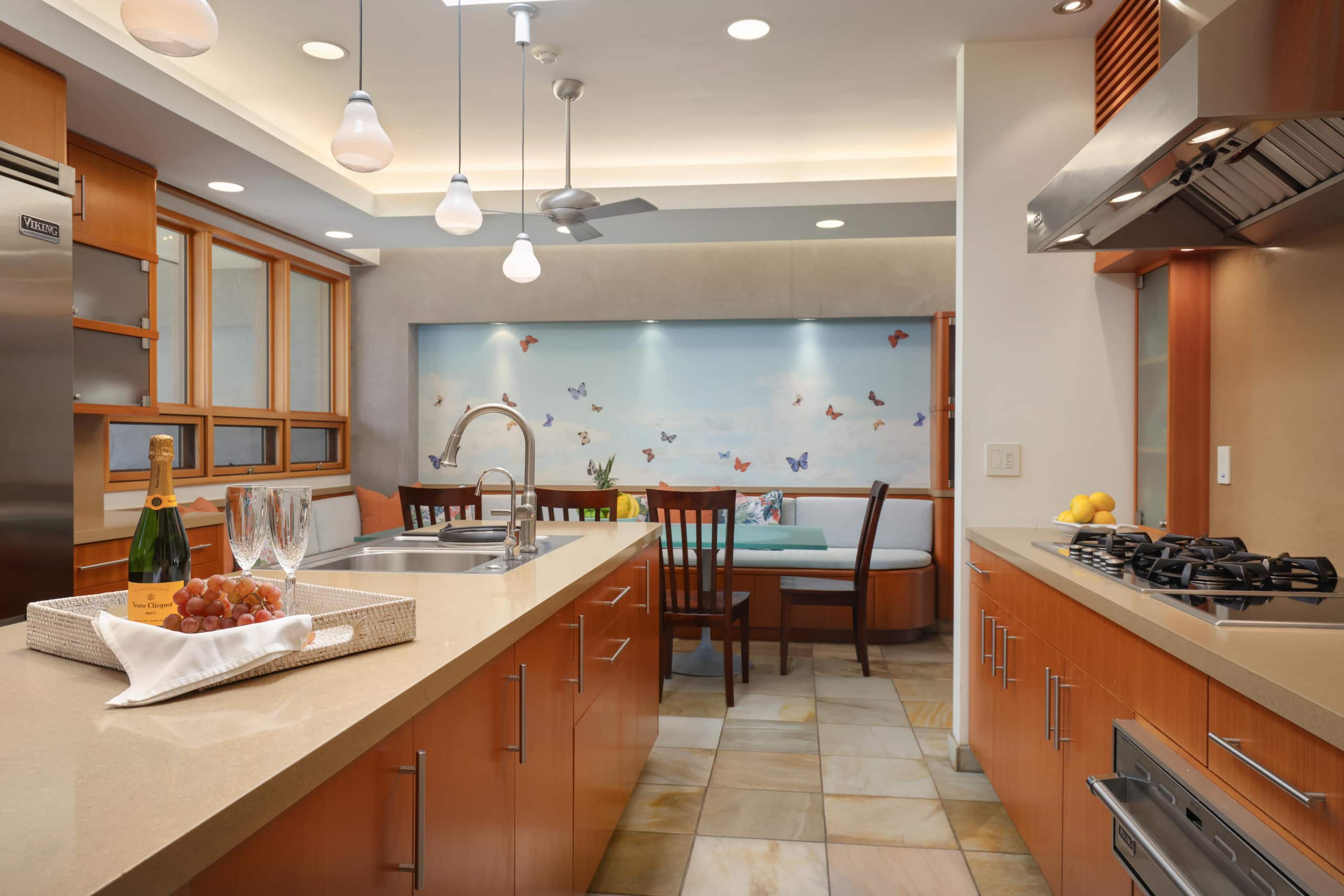 Home in Waimea · ★4.25 · 4 bedrooms · 6 beds · 6.5 baths - Image 16