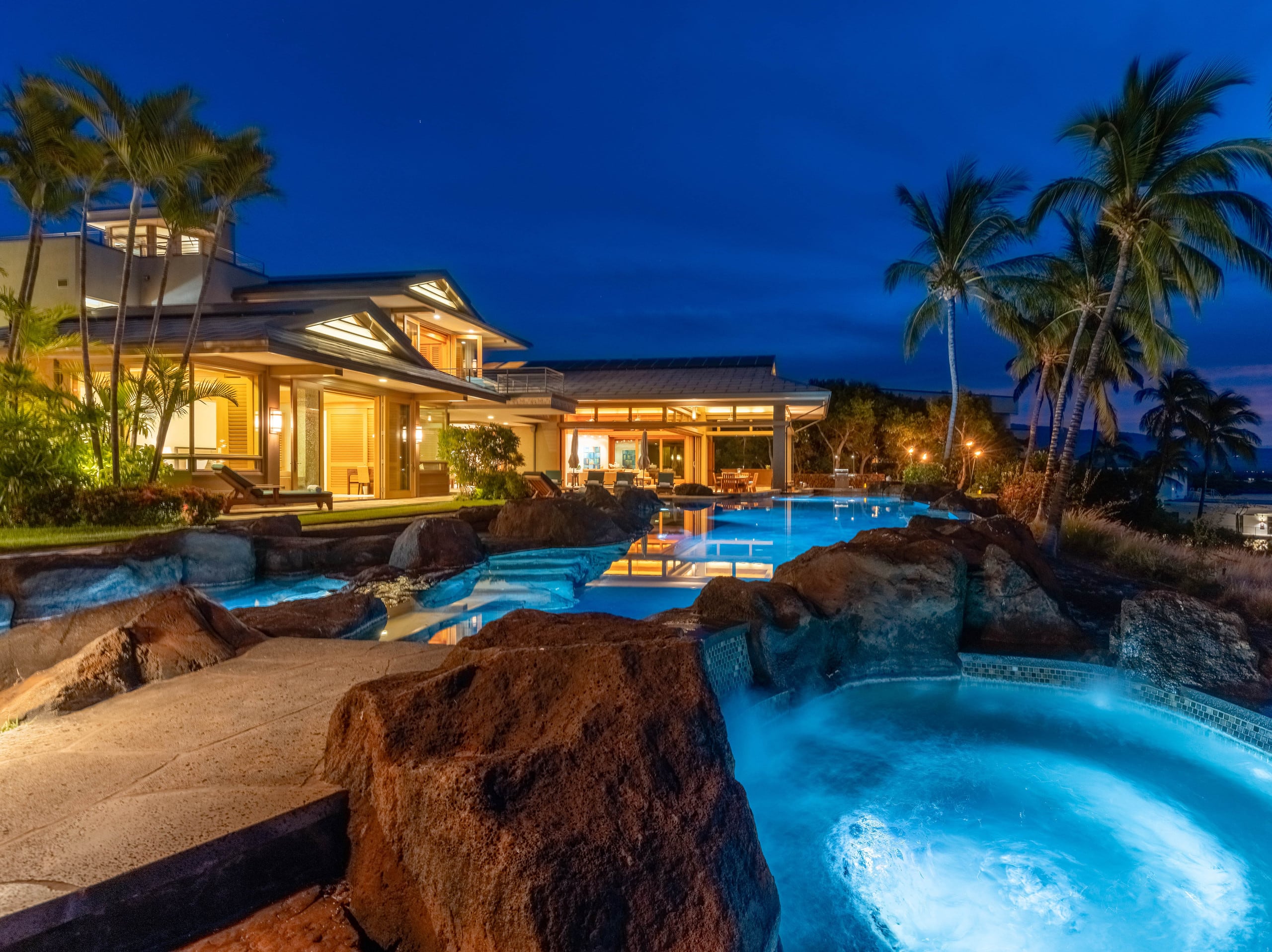Home in Waimea · ★4.25 · 4 bedrooms · 6 beds · 6.5 baths - Image 50