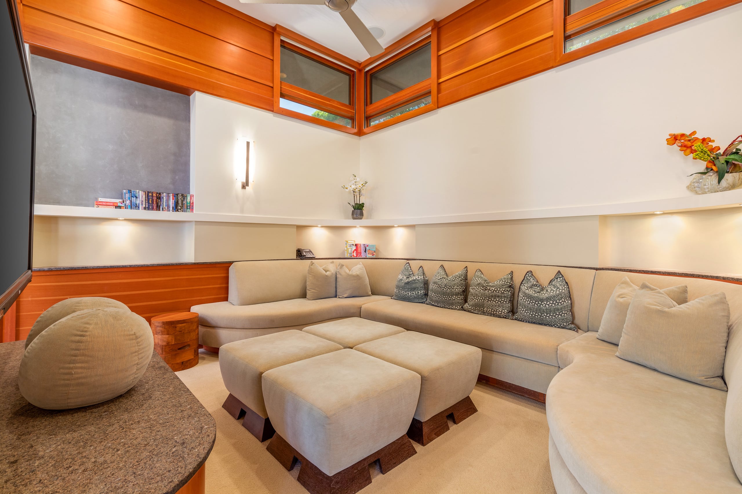 Home in Waimea · ★4.25 · 4 bedrooms · 6 beds · 6.5 baths - Image 20
