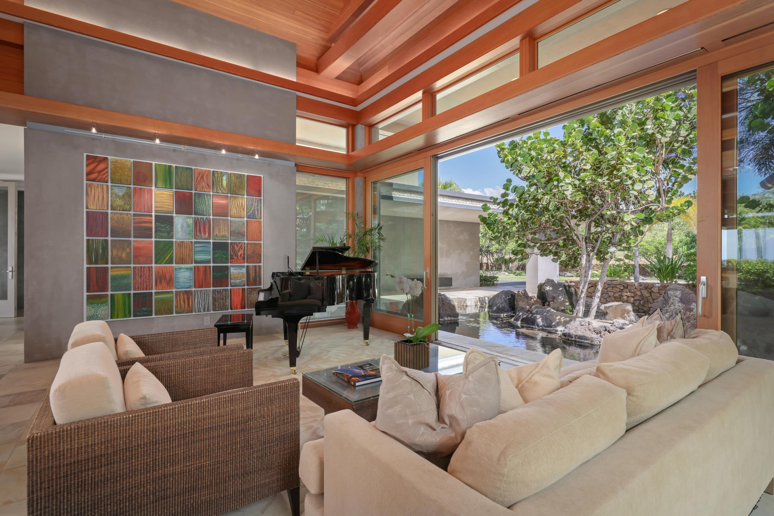 Home in Waimea · ★4.25 · 4 bedrooms · 6 beds · 6.5 baths - Image 4