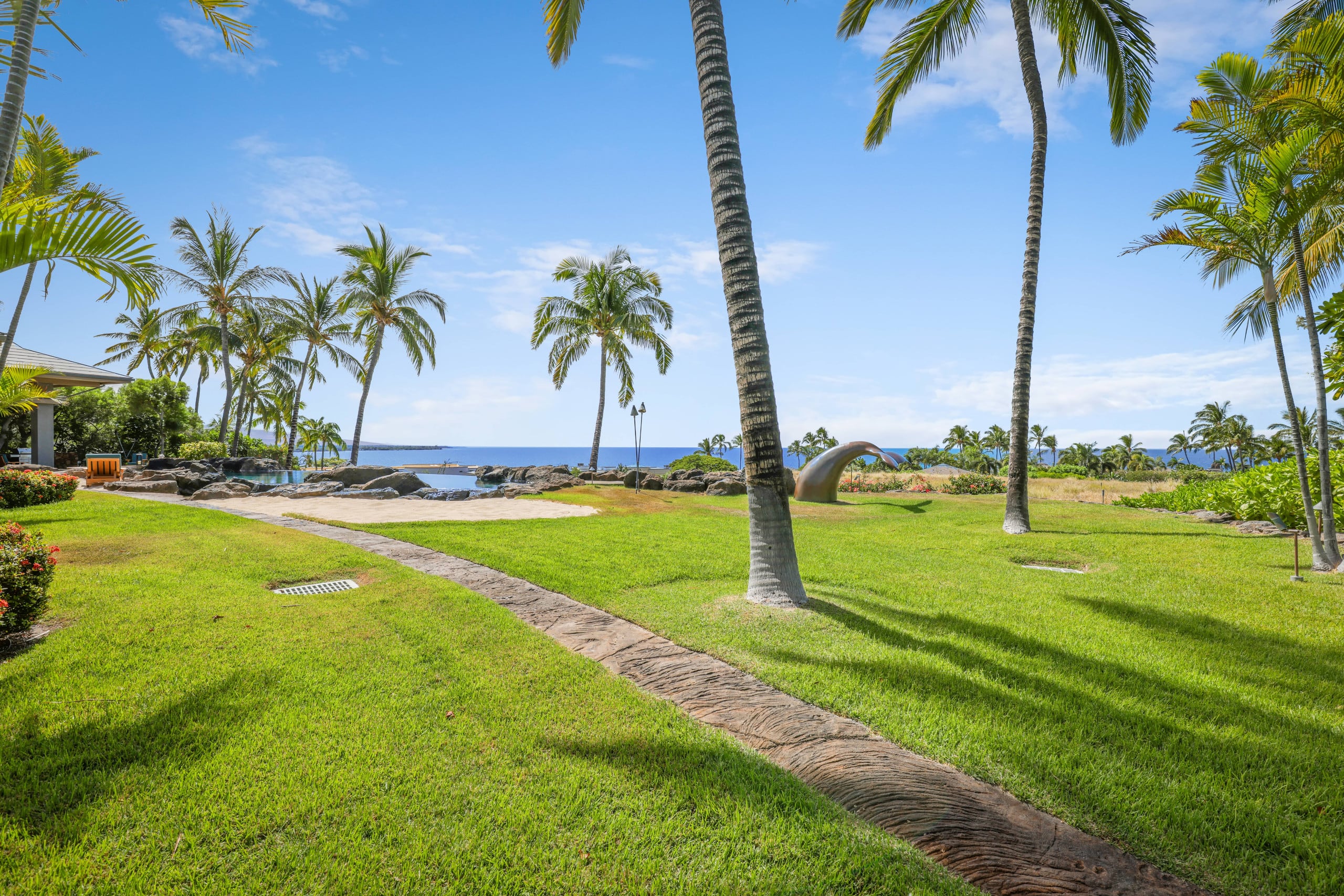 Home in Waimea · ★4.25 · 4 bedrooms · 6 beds · 6.5 baths - Image 31