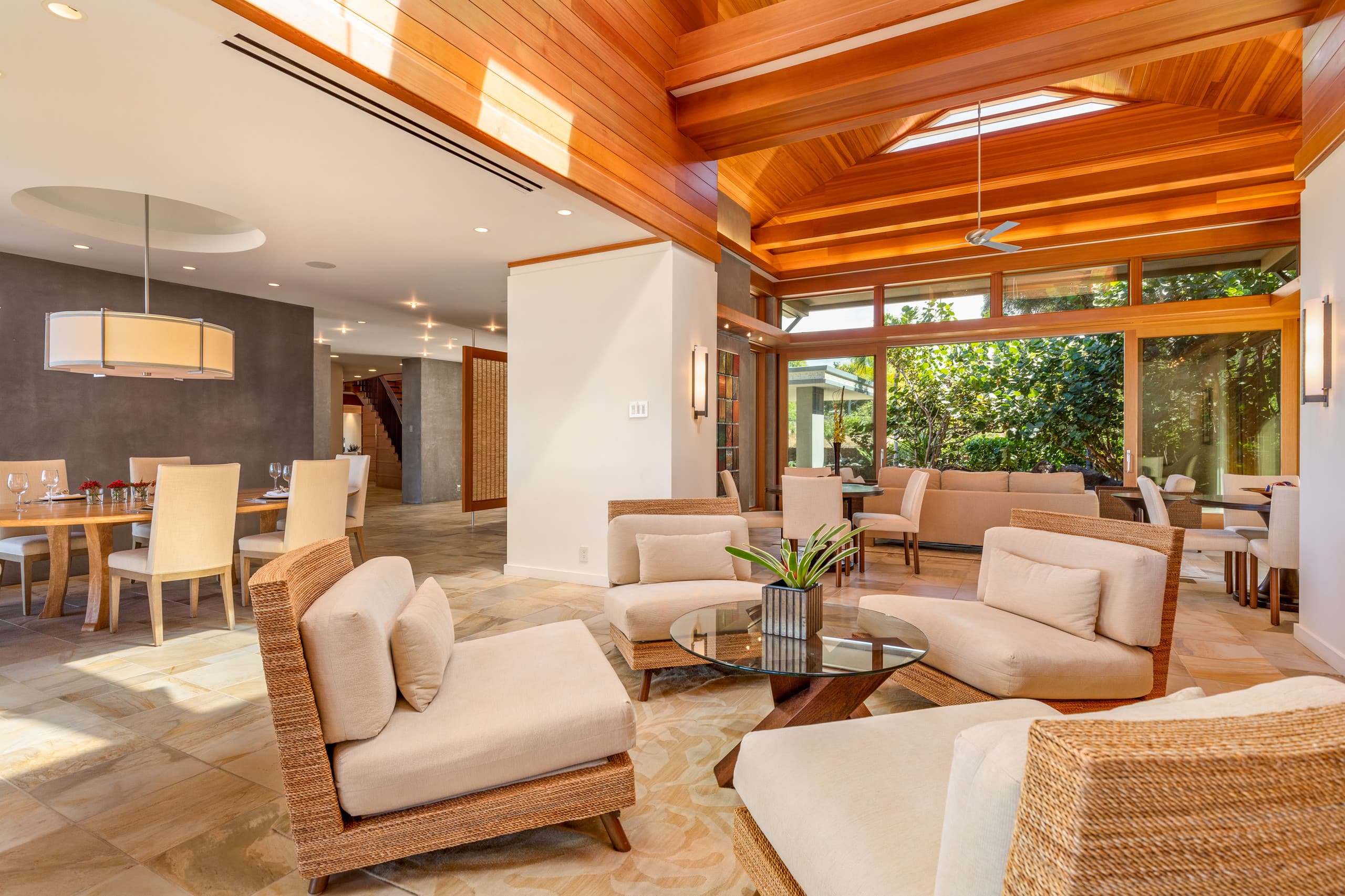 Home in Waimea · ★4.25 · 4 bedrooms · 6 beds · 6.5 baths - Image 11