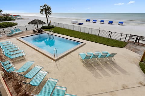 Successful Airbnb property: Emerald Isle 103 Beach Front Condo, Pool in North Redington Beach