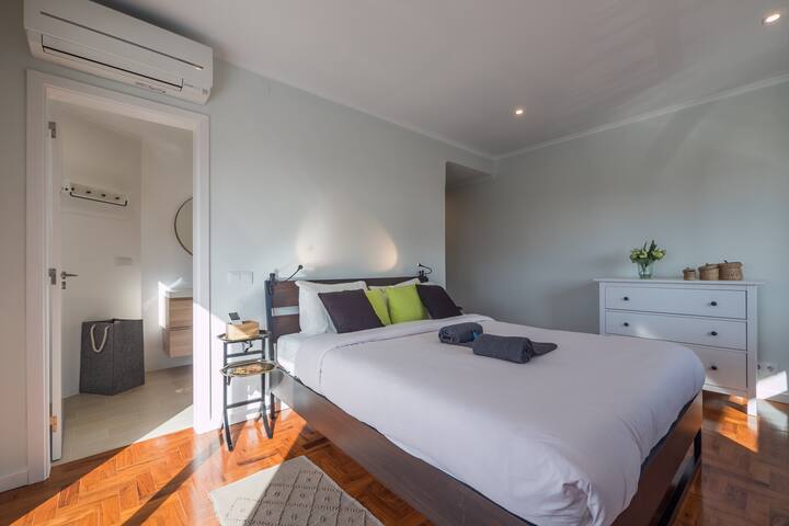 BeGuest Sun & Pool House gallery image 4