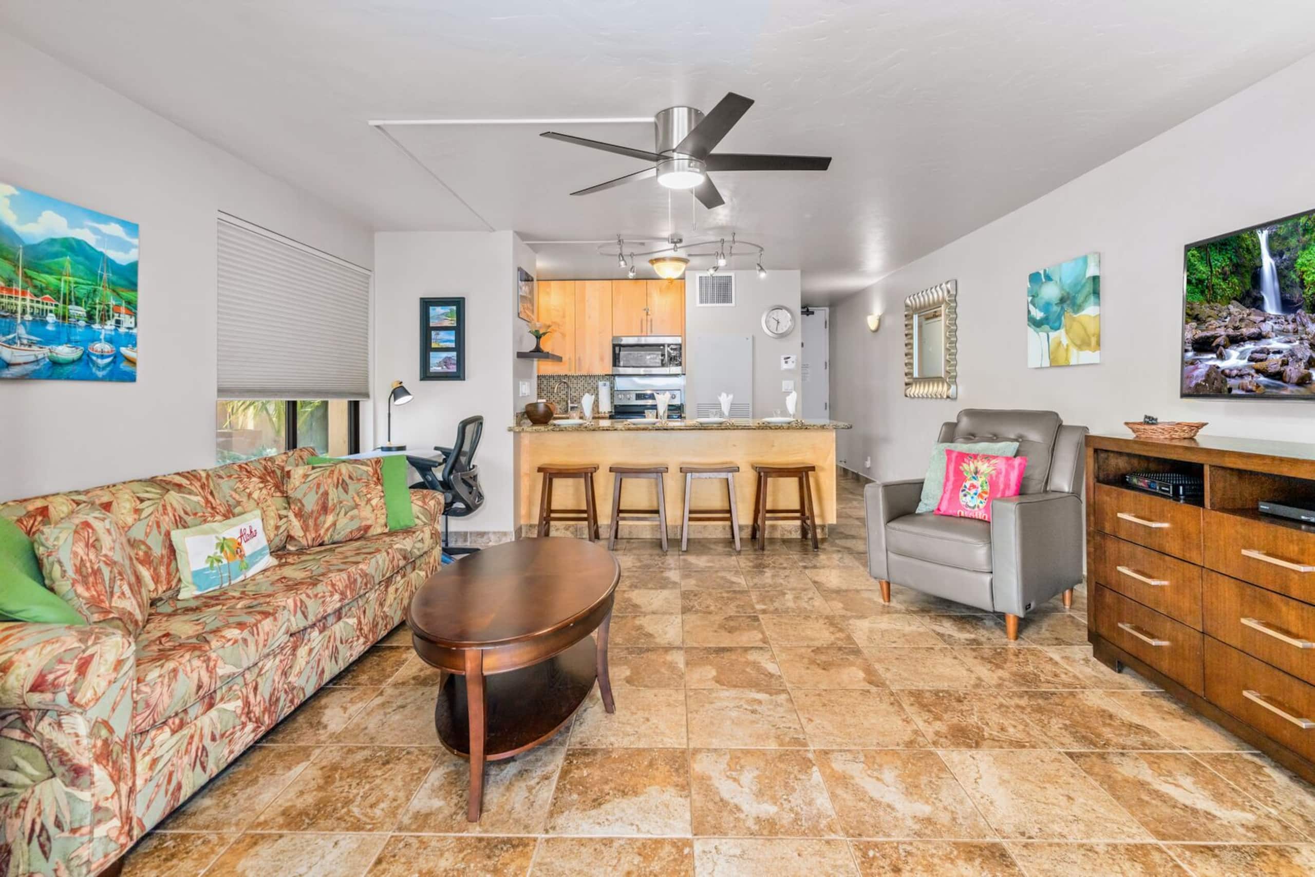 Condo in Kihei · ★4.71 · 1 bedroom · 2 beds · 1 bath - Image 2