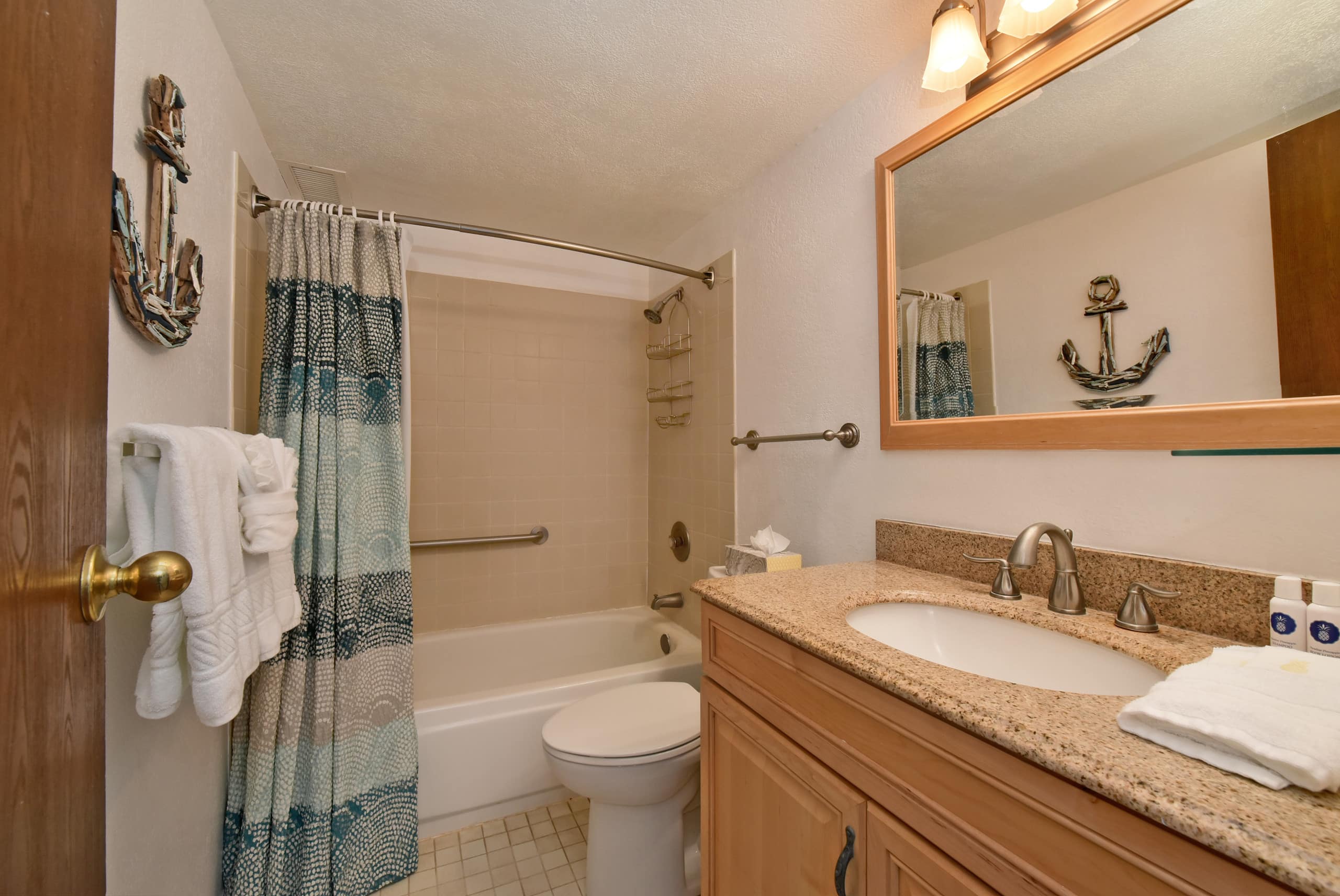 Condo in Wailuku · ★4.66 · 1 bedroom · 2 beds · 1 bath - Image 22