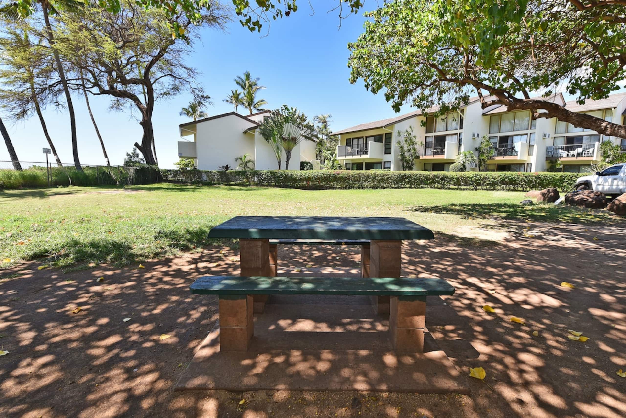 Condo in Wailuku · ★4.66 · 1 bedroom · 2 beds · 1 bath - Image 28