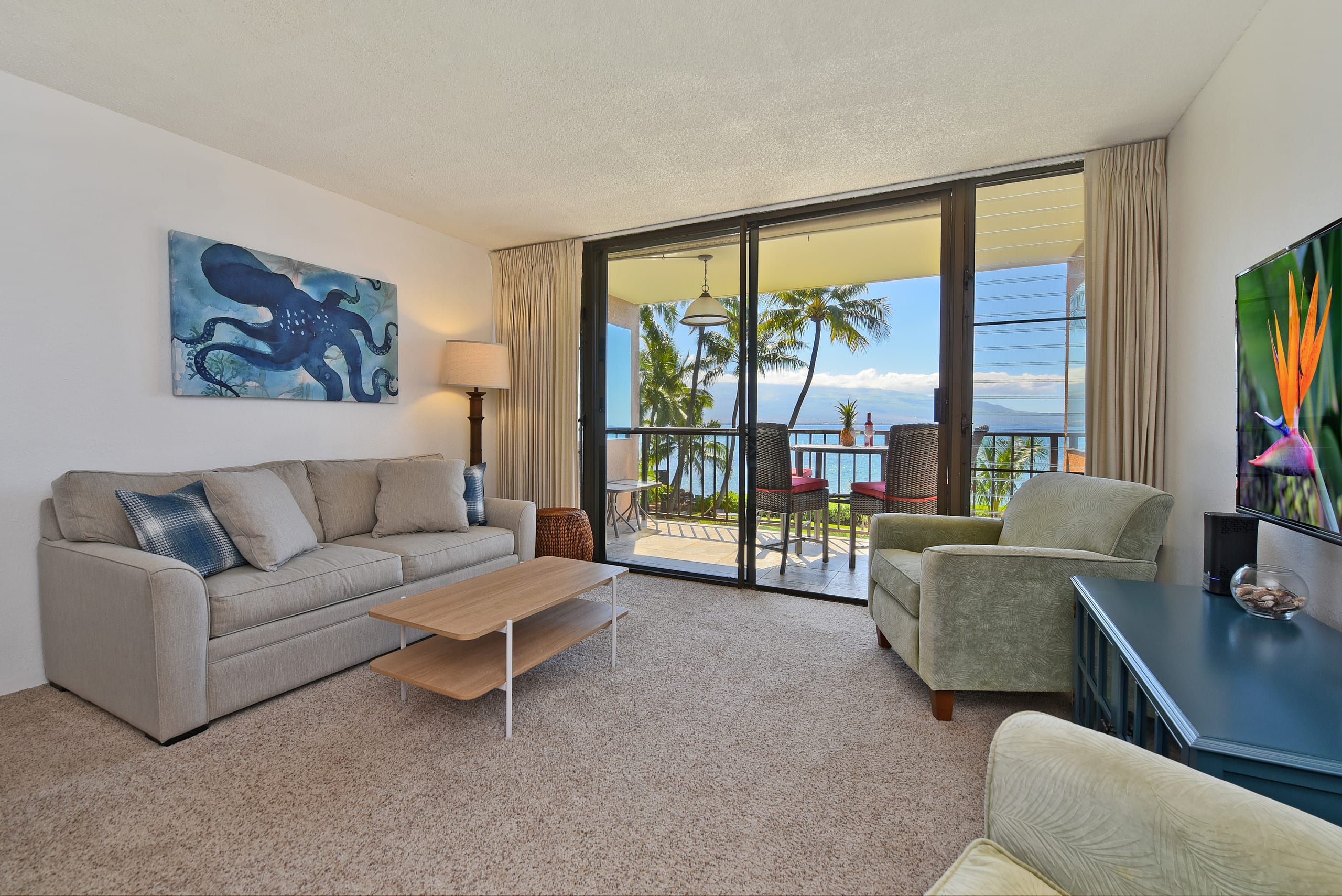 Condo in Wailuku · ★4.66 · 1 bedroom · 2 beds · 1 bath - Image 4