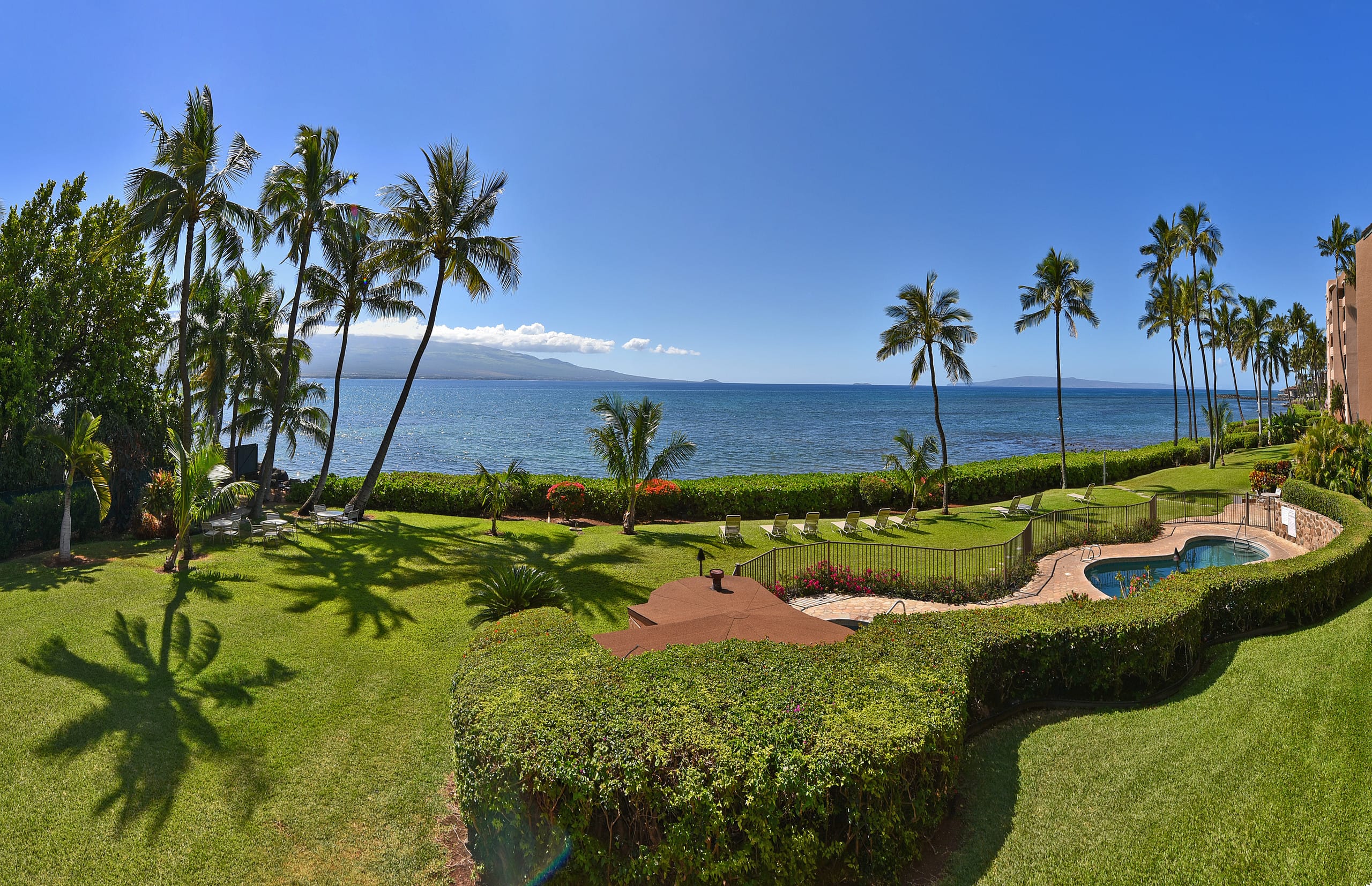 Condo in Wailuku · ★4.66 · 1 bedroom · 2 beds · 1 bath - Image 29