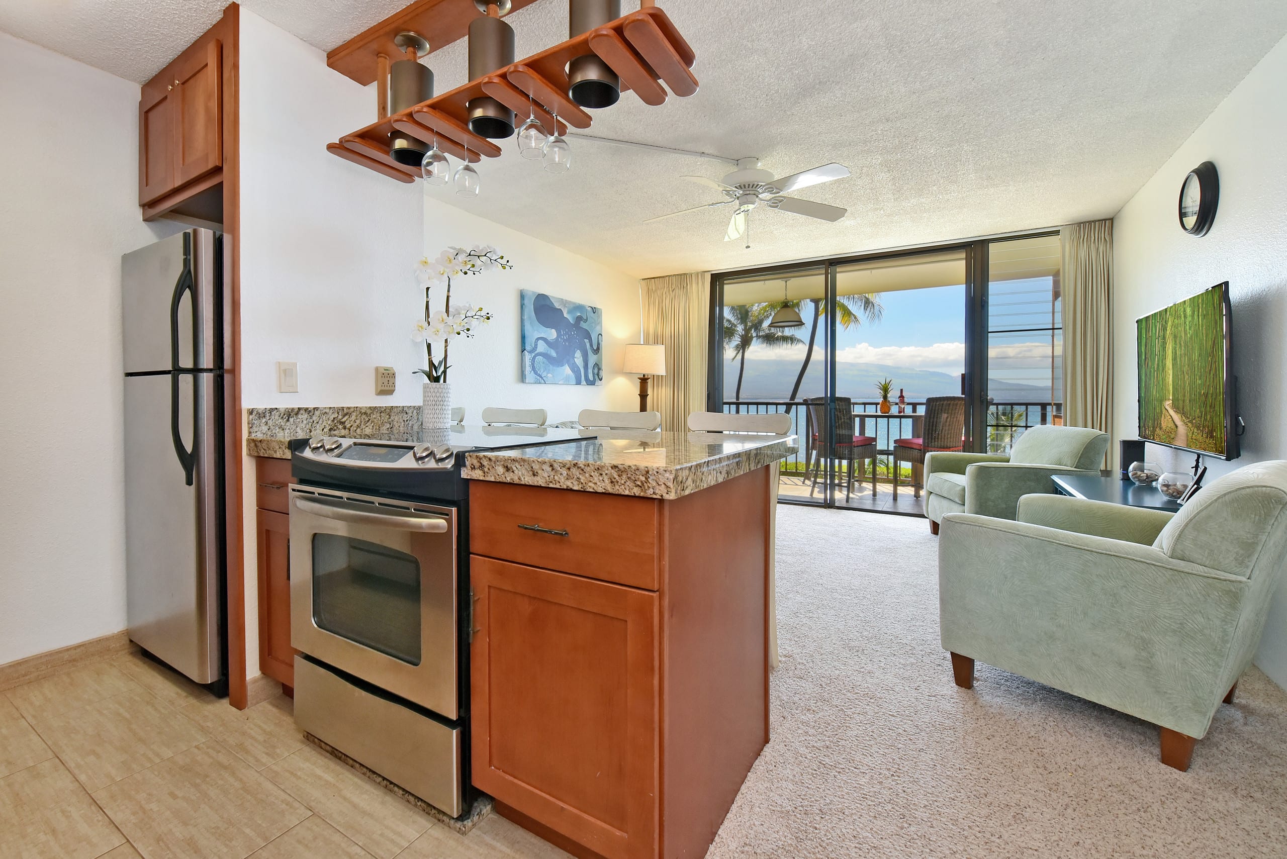 Condo in Wailuku · ★4.66 · 1 bedroom · 2 beds · 1 bath - Image 13