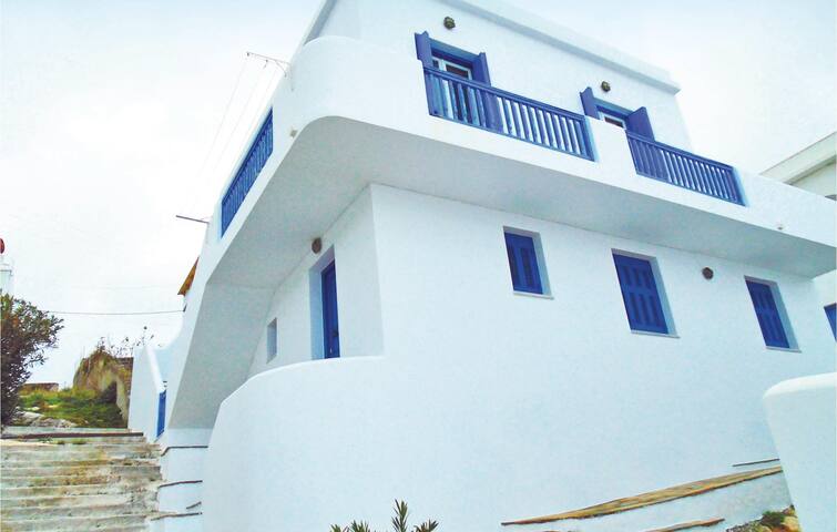 3 bedroom awesome apartment in Panormos gallery image 3