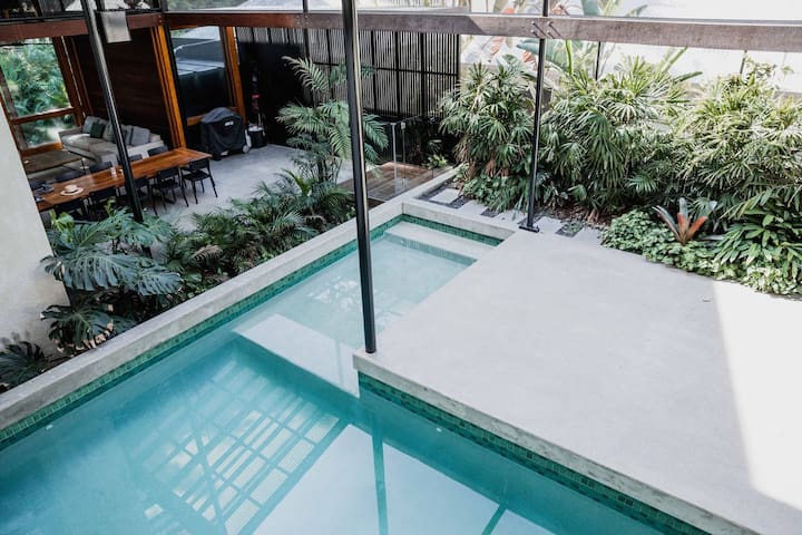 The Rainforest House, Pool, Tennis, Fireplace