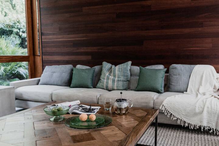 The Rainforest House, Pool, Tennis, Fireplace gallery image 3