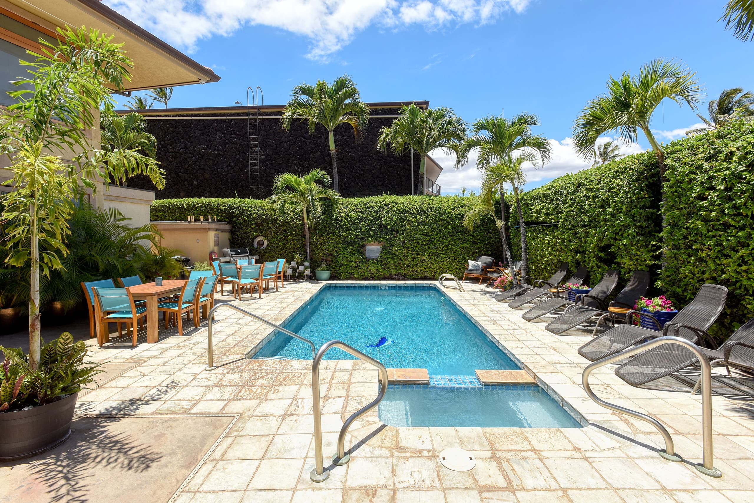 Condo in Kihei · ★4.89 · 3 bedrooms · 3 beds · 3 baths - Image 31