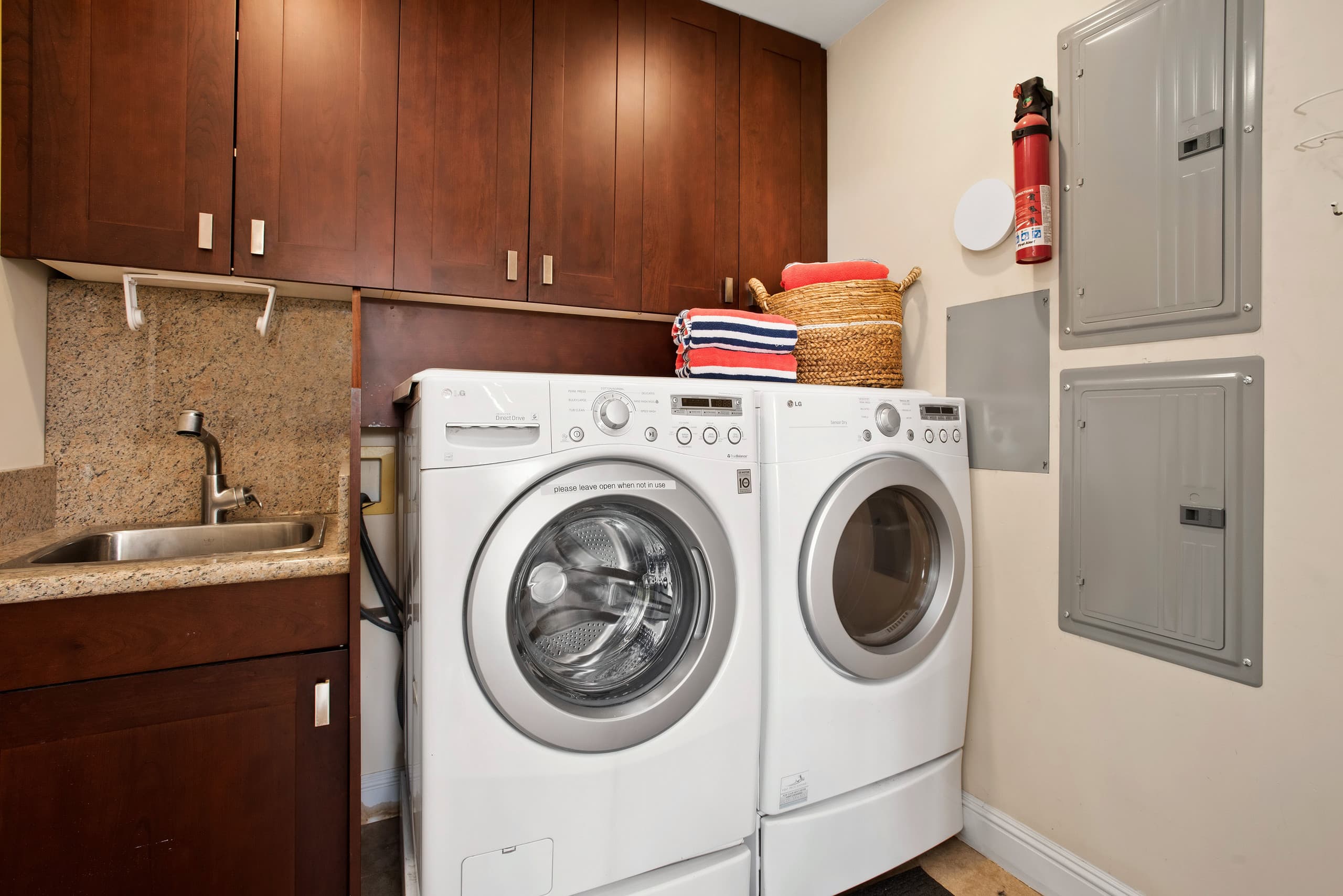 Condo in Kihei · ★4.89 · 3 bedrooms · 3 beds · 3 baths - Image 24
