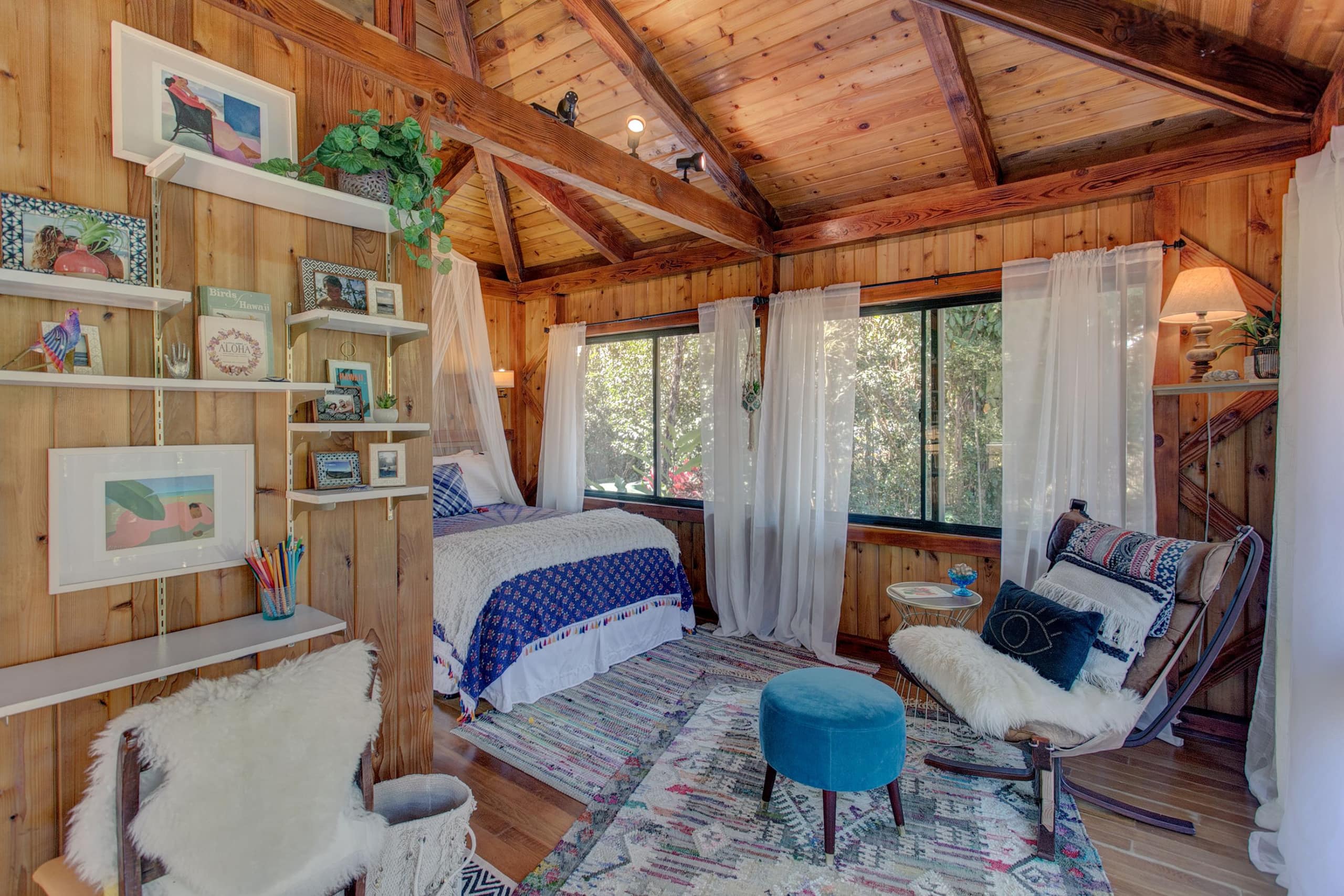 Home in Keaau · ★4.6 · 1 bedroom · 1 bed · 1.5 baths - Image 6